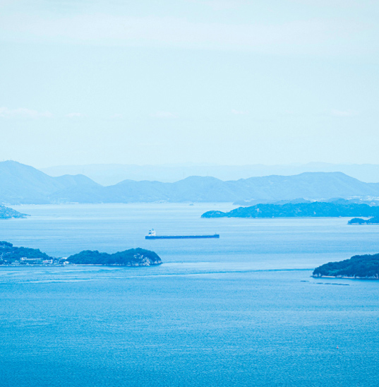 海と島の風景
